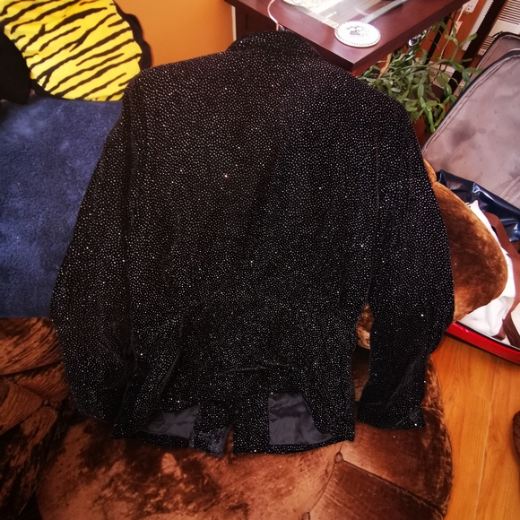 Beyond gorgeous Vintage dress jacket - Picture 2 of 6